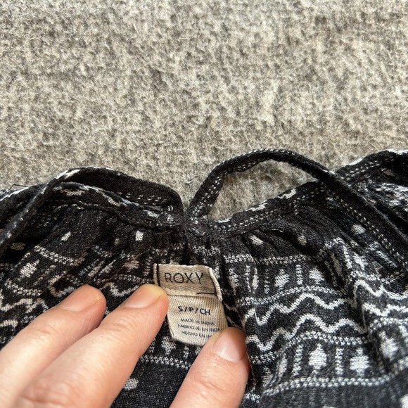 Roxy Mini Dress Women's Small Windy Fly Away Print Black White Ethereal Boho - Picture 9 of 12